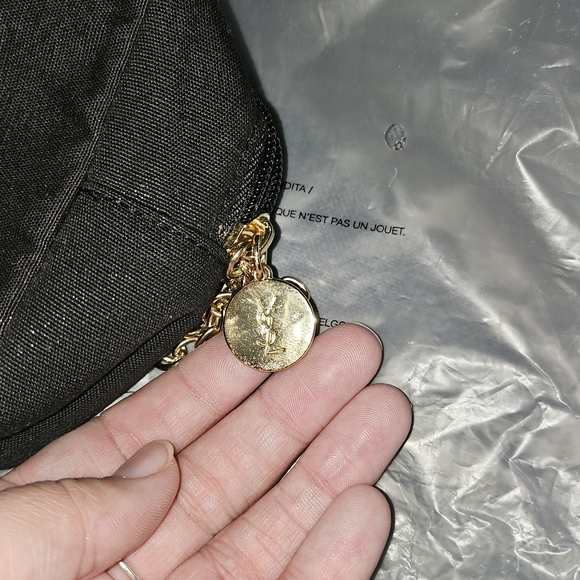 Yves Saint Laurent Cosmetic Bag - Picture 5 of 5